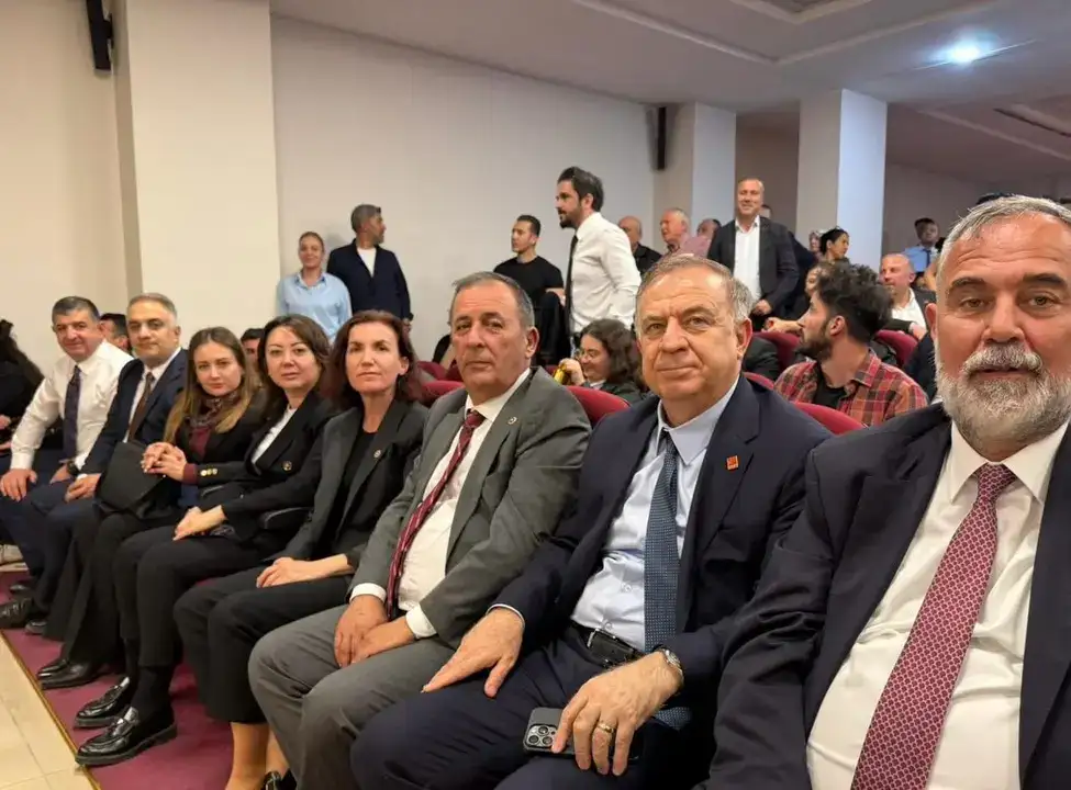 Muhittin Böcek İçin Siyaset Dünyası Antalya Adliyesi'nde 13